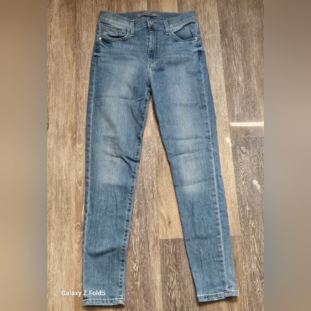 JOE'S JEANS LIGHT BLUE SKINNY JEANS SIZE 27